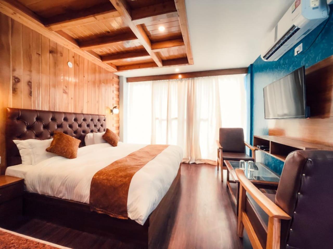 Vista Resort, Manali - ! Near Mall Road !! Hot & Cold Ac Rooms !! Best Selling !! Big Parking !! Luxury Collection !! Open Terrace !! Lift !! Playing Zone !! Property Of The Year ! Exterior foto